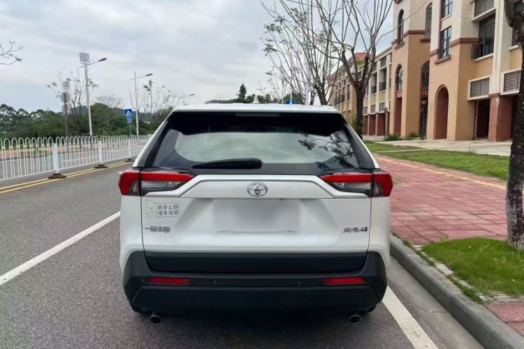 Used Toyota RAV4 2023 2.0L CVT Two-Wheel Drive Urban Edition Exterior 4