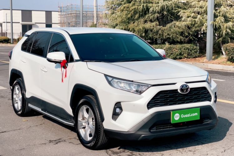 Used Toyota RAV4 2023 2.0L CVT Two-Wheel Drive Urban Edition Exterior 5