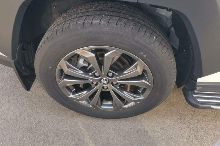 Used Toyota RAV4 2023 2.0L CVT 4x4 Explorer Plus Edition Exterior 5