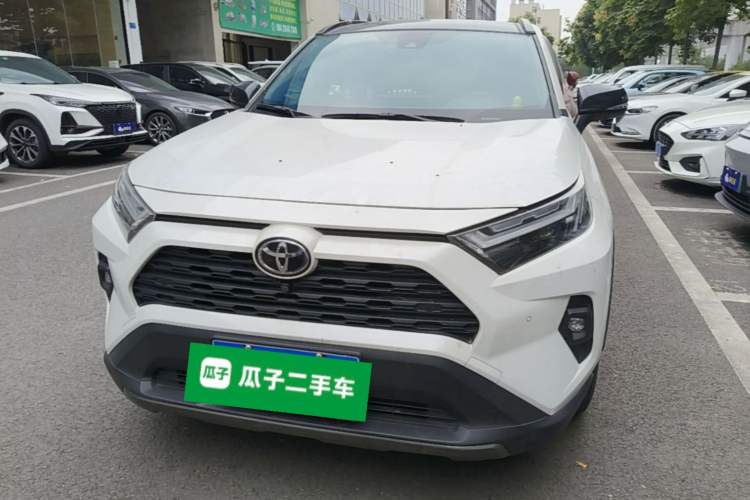 Used Toyota RAV4 2023 2.0L CVT Two-Wheel Drive Fashion Plus Edition Front