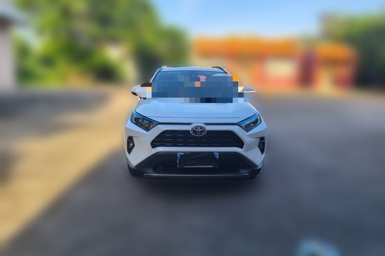 Used Toyota RAV4 2023 2.0L CVT Two-Wheel Drive Fashion Edition Front
