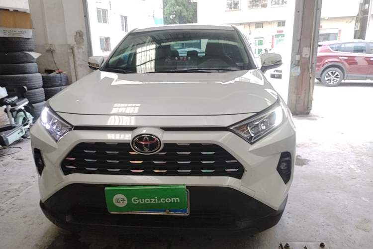 Used Toyota RAV4 2023 2.0L CVT Two-Wheel Drive Urban Edition Front