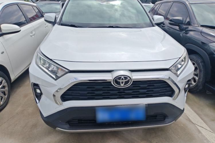 Used Toyota RAV4 2023 2.0L CVT Two-Wheel Drive Fashion Edition Front