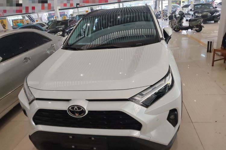 Used Toyota RAV4 2023 2.0L CVT Two-Wheel Drive Fashion Plus Edition Front