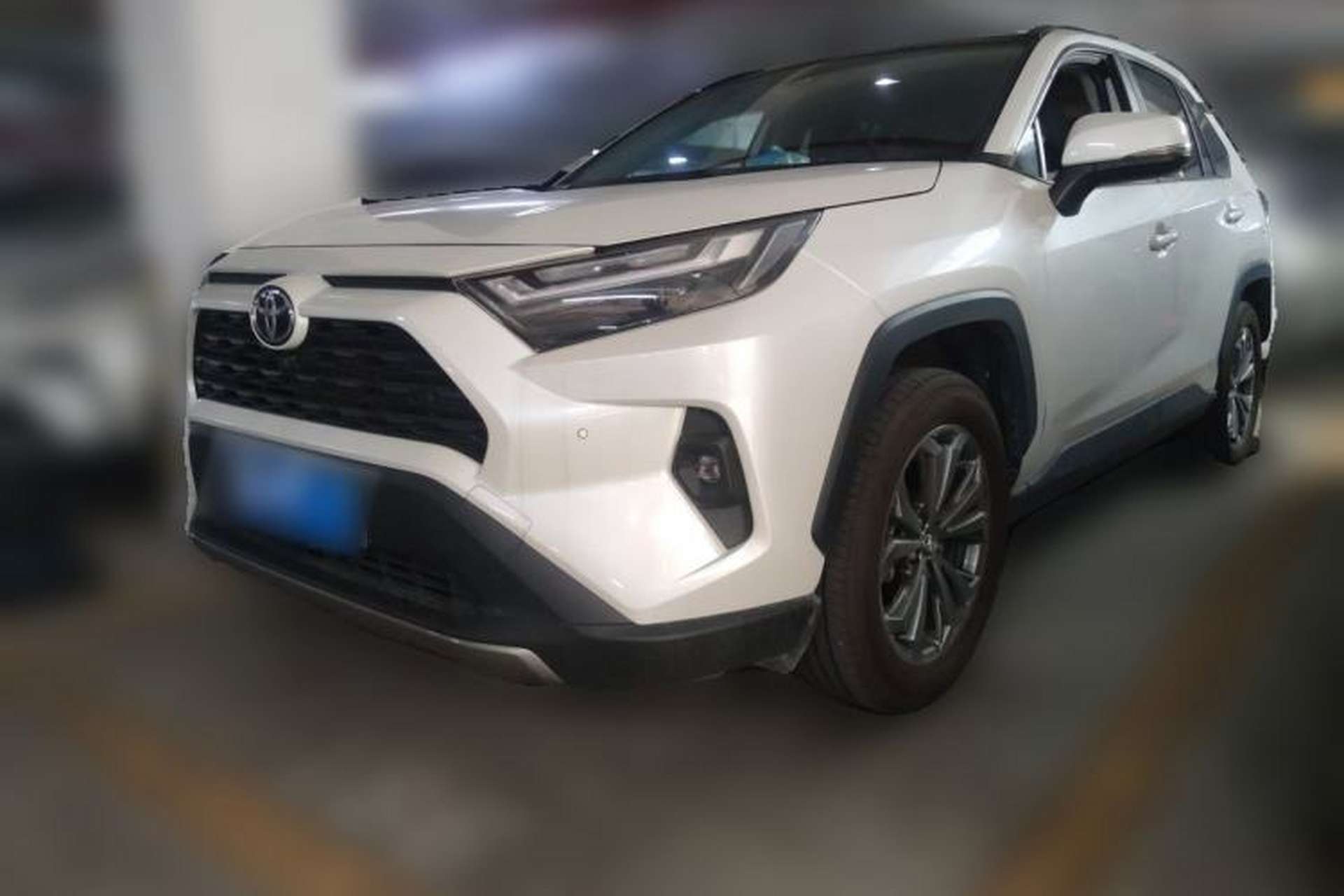 Used Toyota RAV4 2023 2.0L CVT Two-Wheel Drive Fashion Plus Edition Front Left 45 Deg