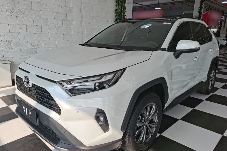 Used Toyota RAV4 2023 2.0L CVT Two-Wheel Drive Fashion Plus Edition Front Left 45 Deg