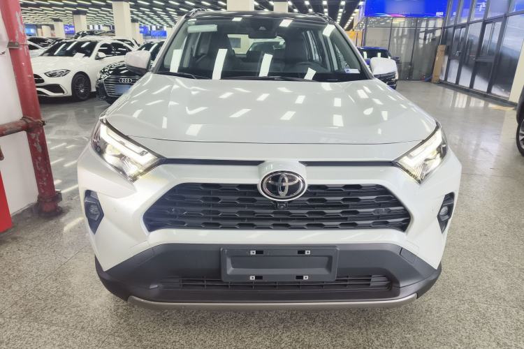Used Toyota RAV4 2023 2.0L CVT Two-Wheel Drive Fashion Plus Edition Front