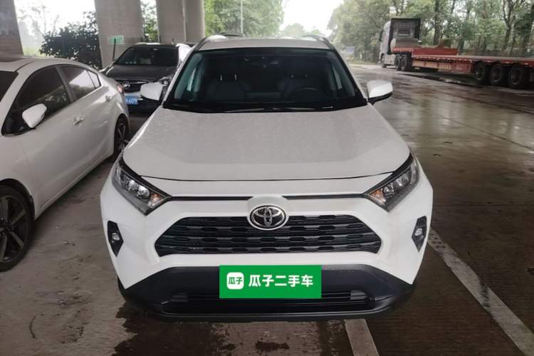 Used Toyota RAV4 2023 2.0L CVT Two-Wheel Drive Urban Edition Front