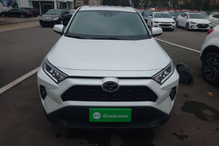 Used Toyota RAV4 2023 2.0L CVT Two-Wheel Drive Fashion Edition Front