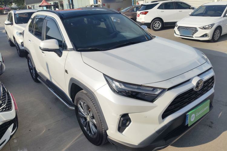 Used Toyota RAV4 2023 2.0L CVT Two-Wheel Drive 20th Anniversary Platinum Edition Front Right 45 Deg