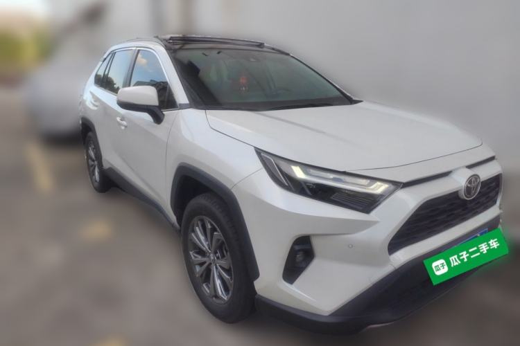 Used Toyota RAV4 2023 2.0L CVT Two-Wheel Drive Fashion Plus Edition Front Right 45 Deg