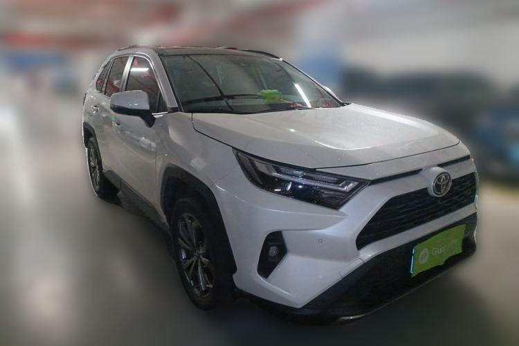 Used Toyota RAV4 2023 2.0L CVT Two-Wheel Drive Fashion Plus Edition Front Right 45 Deg