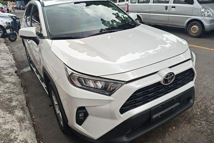 Used Toyota RAV4 2023 2.0L CVT Two-Wheel Drive Urban Edition Front Right 45 Deg
