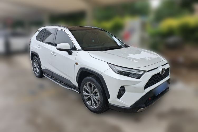 Used Toyota RAV4 2023 2.0L CVT Two-Wheel Drive 20th Anniversary Platinum Edition Front Right 45 Deg