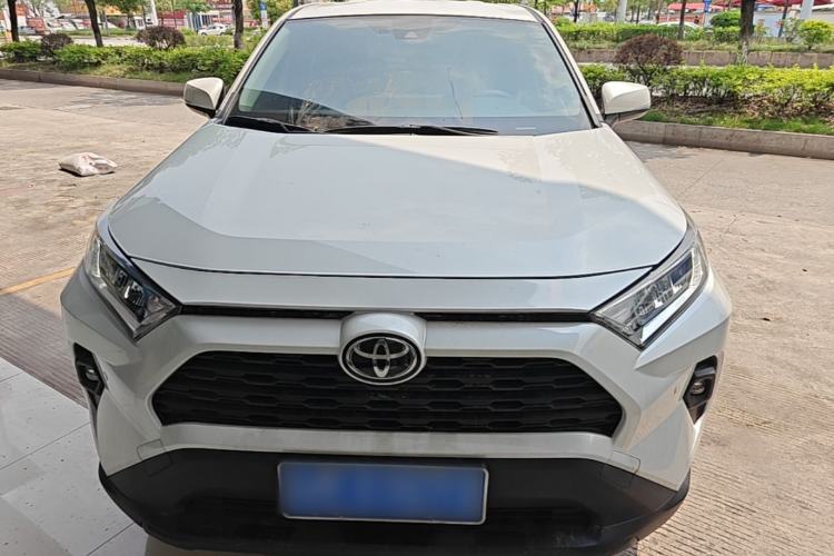 Used Toyota RAV4 2023 2.0L CVT Two-Wheel Drive Urban Edition Front