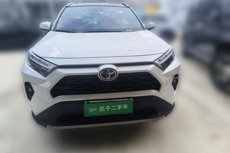 Used Toyota RAV4 2023 2.0L CVT Two-Wheel Drive Fashion Plus Edition Front