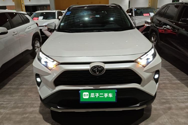 Used Toyota RAV4 2023 2.0L CVT Two-Wheel Drive Fashion Plus Edition Front