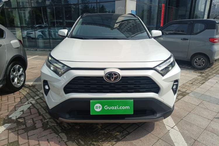 Used Toyota RAV4 2023 2.0L CVT Two-Wheel Drive Fashion Plus Edition Front