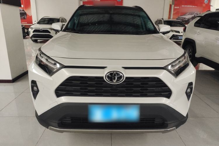 Used Toyota RAV4 2023 2.0L CVT Two-Wheel Drive Fashion Plus Edition Front
