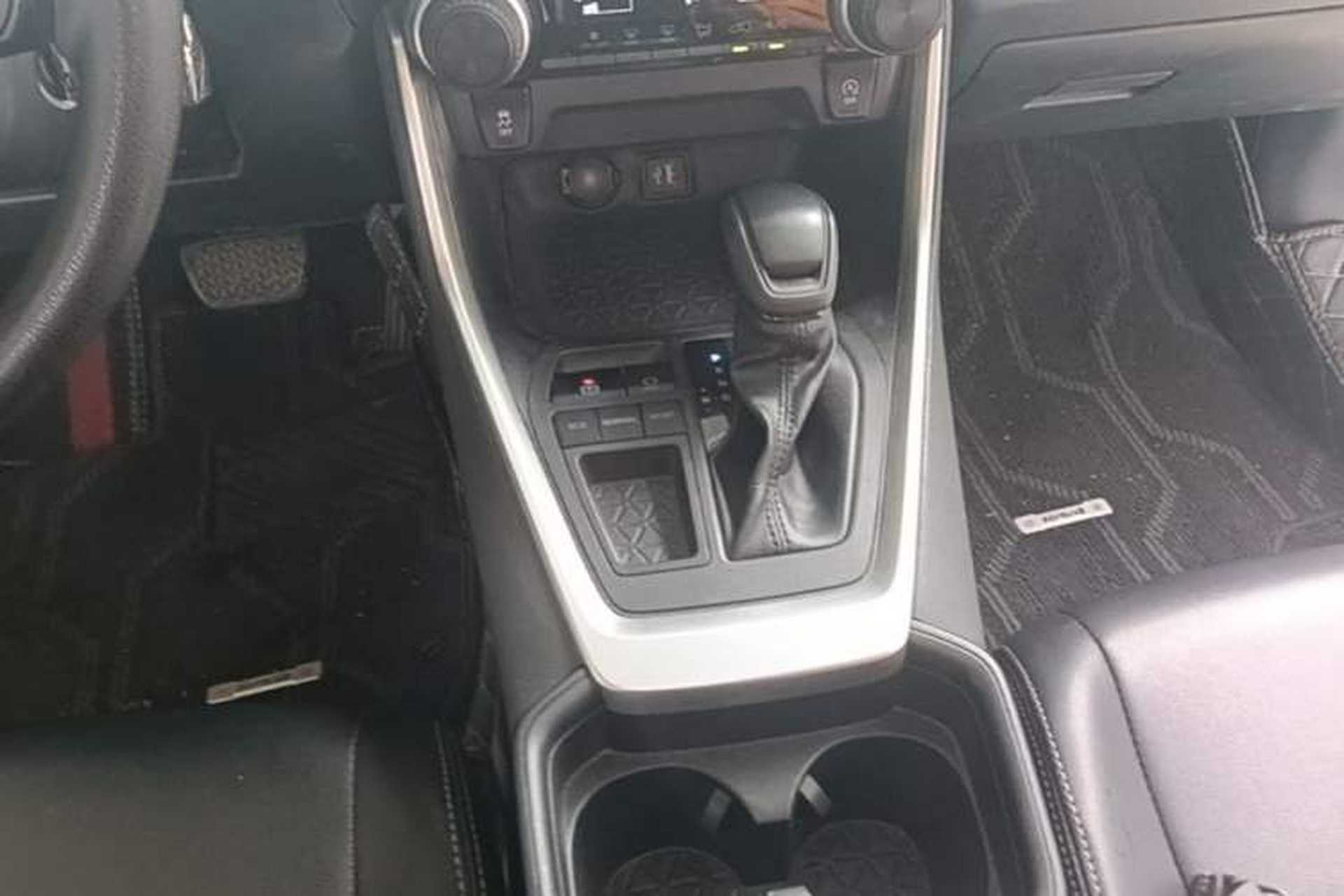 Used Toyota RAV4 2023 2.0L CVT Two-Wheel Drive Urban Edition Gear Lever