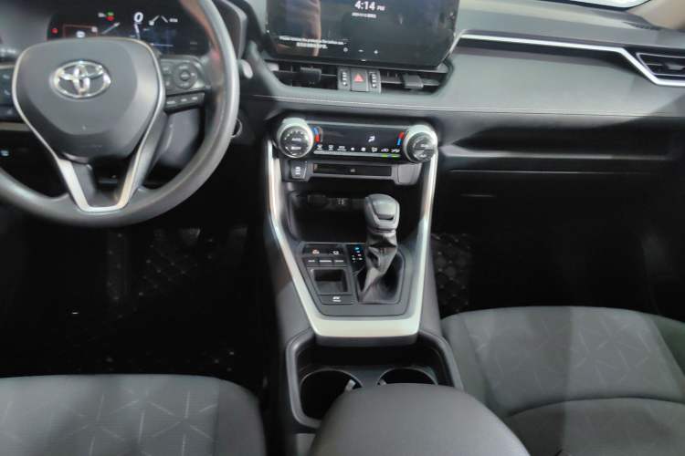 Used Toyota RAV4 2023 Dual-Motor 2.5L E-CVT Two-Wheel Drive Elite Edition Gear Lever