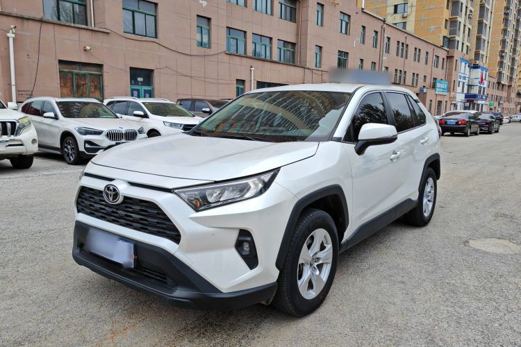 Toyota RAV4 2023 2.0L CVT Two-Wheel Drive Urban Edition de segunda mano Guazi used car, China used car export, Used car for sale, Used cars, Cheapest cars for sale