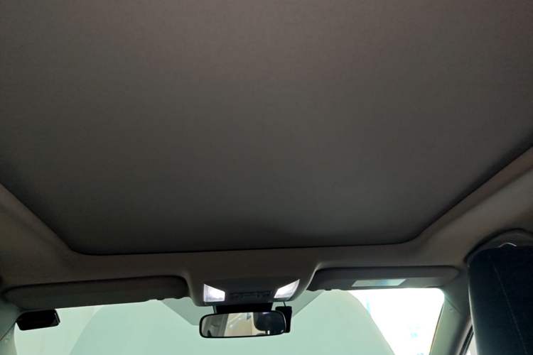Used Toyota RAV4 2023 Dual-Engine 2.5L E-CVT Two-Wheel Drive Elite Plus Edition Headliner