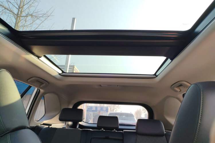 Used Toyota RAV4 2023 2.0L CVT 4x4 Explorer Plus Edition Headliner