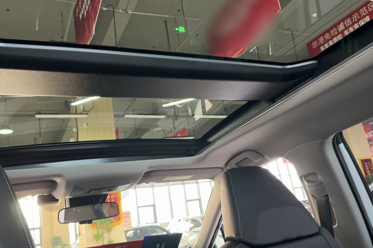 Used Toyota RAV4 2023 2.0L CVT Two-Wheel Drive 20th Anniversary Platinum Edition Headliner