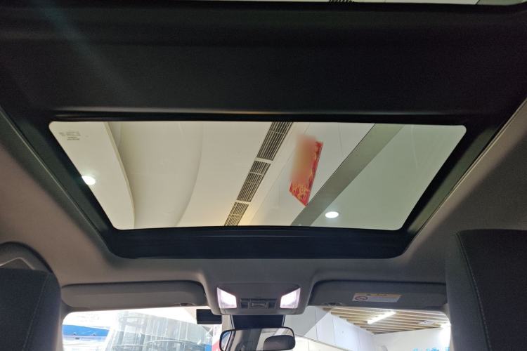 Used Toyota RAV4 2023 2.0L CVT Two-Wheel Drive 20th Anniversary Platinum Edition Headliner
