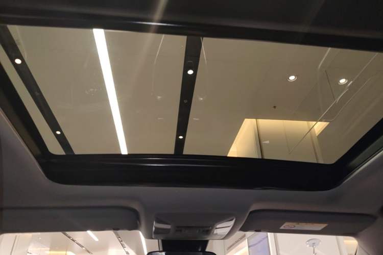 Used Toyota RAV4 2023 2.0L CVT 4x4 Explorer Plus Edition Headliner