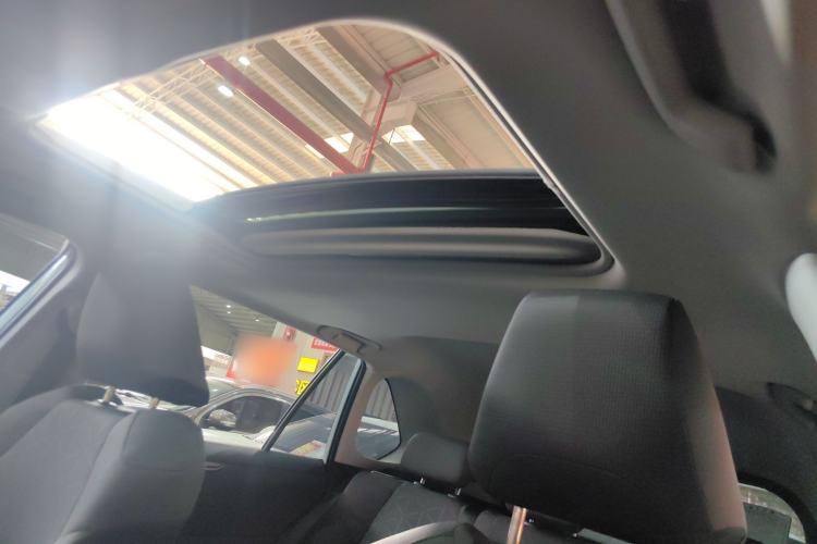 Used Toyota RAV4 2023 Dual-Motor 2.5L E-CVT Two-Wheel Drive Elite Edition Headliner