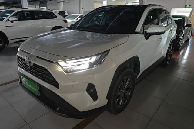 Used Toyota RAV4 2023 2.0L CVT Two-Wheel Drive Fashion Plus Edition