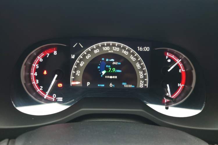 Used Toyota RAV4 2023 2.0L CVT Two-Wheel Drive Fashion Edition Instrument Cluster