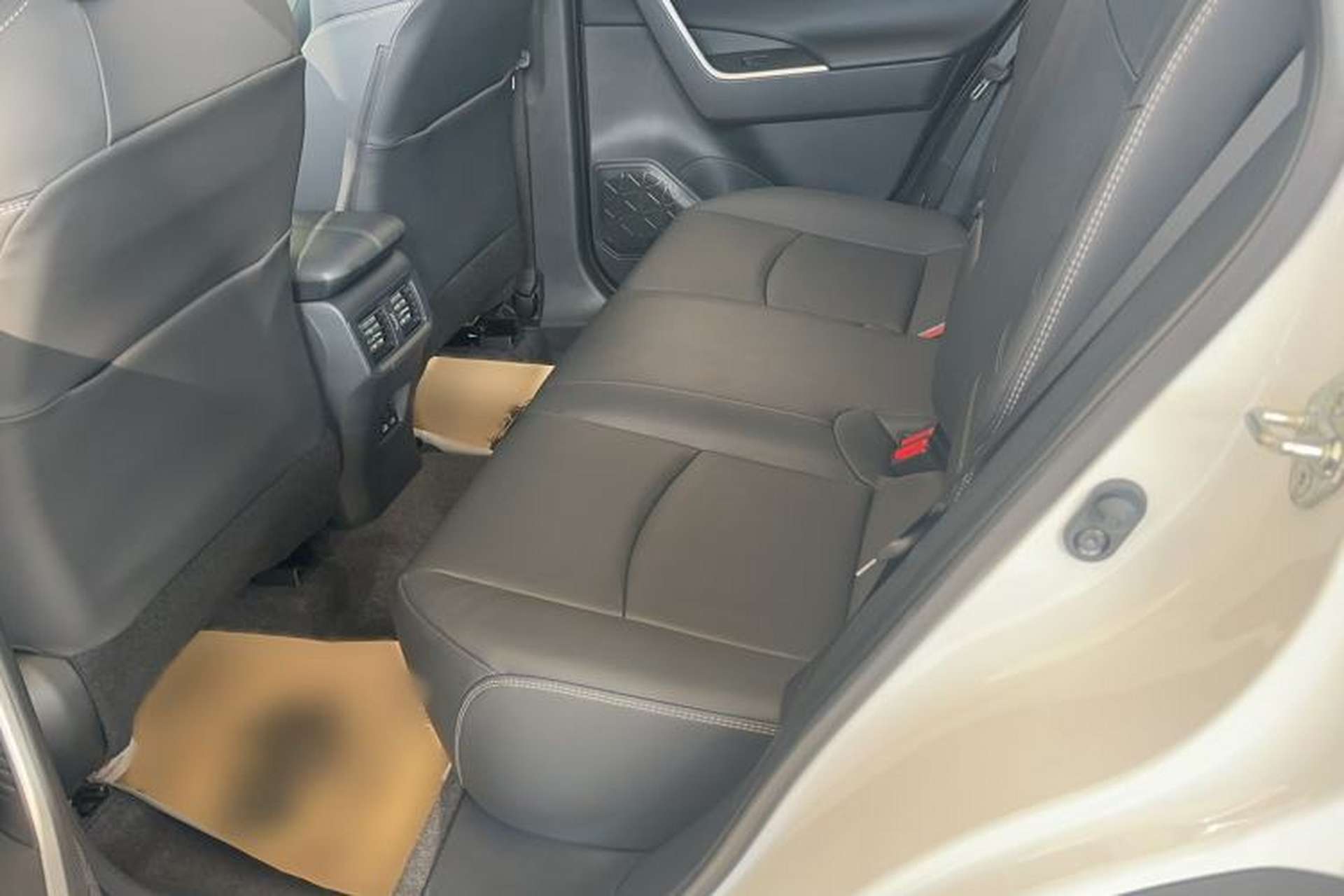 Used Toyota RAV4 2023 2.0L CVT Two-Wheel Drive 20th Anniversary Platinum Edition Interior 1