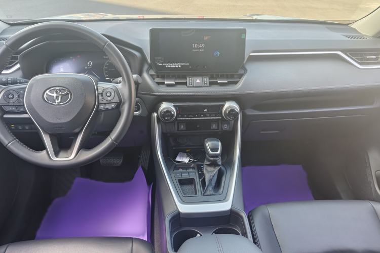 Used Toyota RAV4 2023 2.0L CVT Two-Wheel Drive Fashion Plus Edition Interior 1
