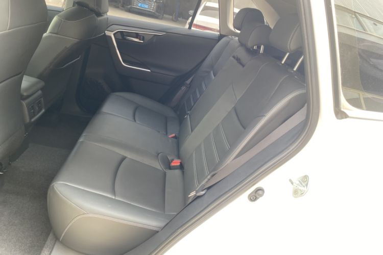 Used Toyota RAV4 2023 2.0L CVT Two-Wheel Drive 20th Anniversary Platinum Edition Interior 1