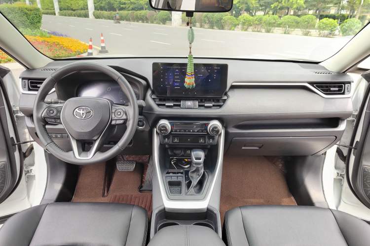 Used Toyota RAV4 2023 2.0L CVT Two-Wheel Drive 20th Anniversary Platinum Edition Interior 1