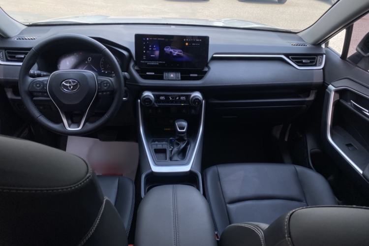 Used Toyota RAV4 2023 2.0L CVT Two-Wheel Drive 20th Anniversary Platinum Edition Interior 2