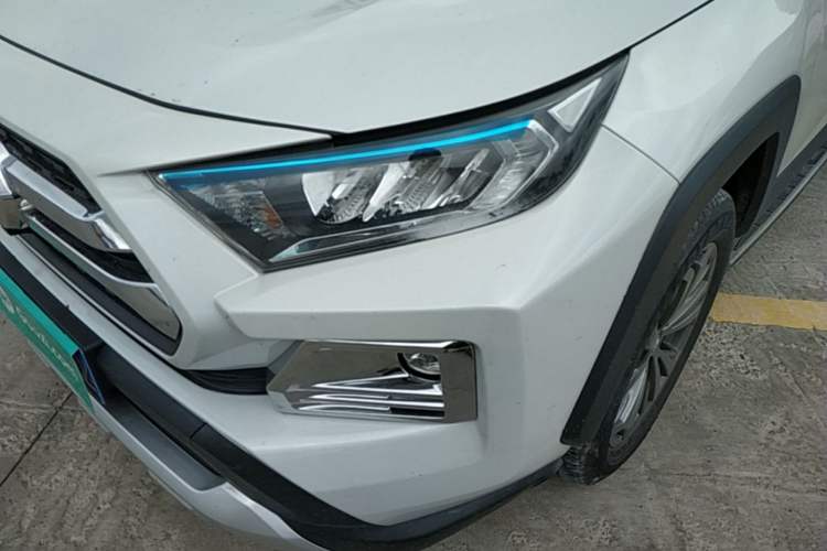 Used Toyota RAV4 2023 2.0L CVT 4x4 Adventure Edition Left Front Headlight