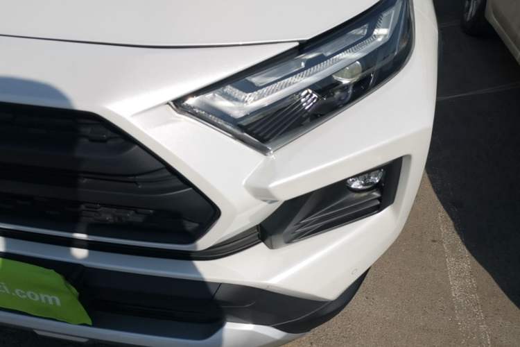 Used Toyota RAV4 2023 2.0L CVT 4x4 Explorer Plus Edition Left Front Headlight