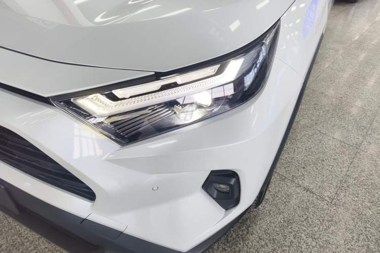 Used Toyota RAV4 2023 2.0L CVT Two-Wheel Drive Fashion Plus Edition Left Front Headlight
