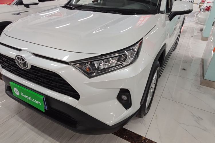 Used Toyota RAV4 2023 2.0L CVT Two-Wheel Drive Urban Edition Left Front Headlight