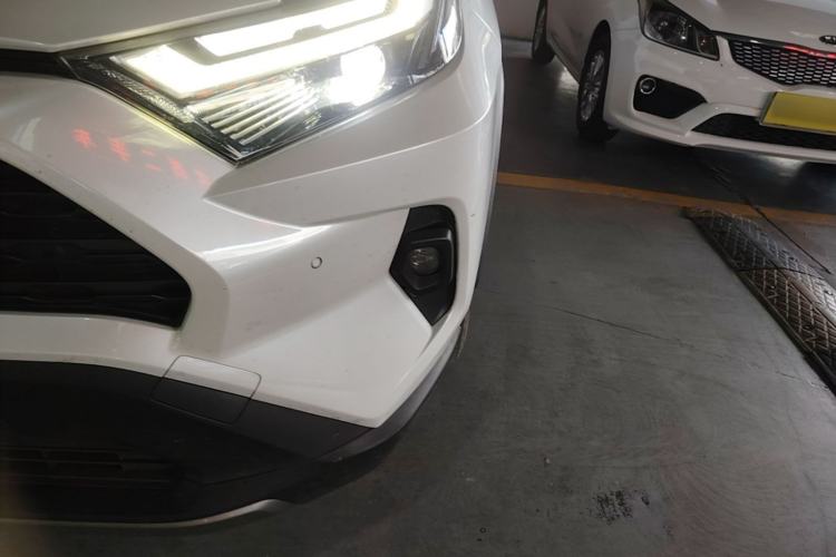 Used Toyota RAV4 2023 2.0L CVT Two-Wheel Drive Fashion Plus Edition Left Front Headlight