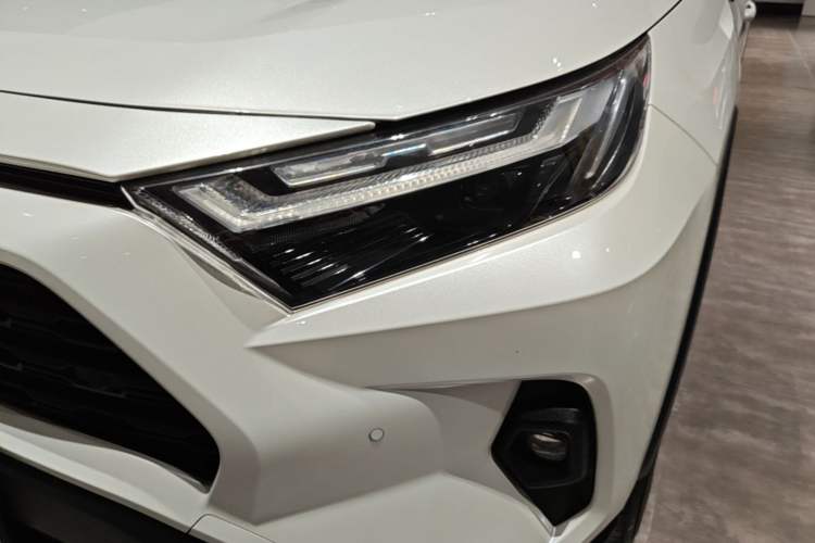 Used Toyota RAV4 2023 2.0L CVT Two-Wheel Drive Fashion Plus Edition Left Front Headlight
