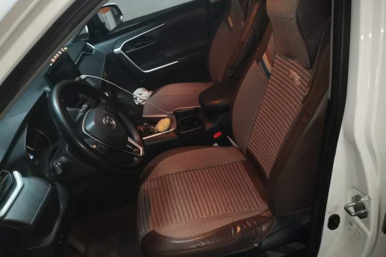 Used Toyota RAV4 2023 2.0L CVT Two-Wheel Drive Urban Edition Left Front Seat