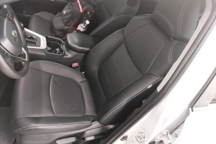 Used Toyota RAV4 2023 2.0L CVT Two-Wheel Drive Urban Edition Left Front Seat