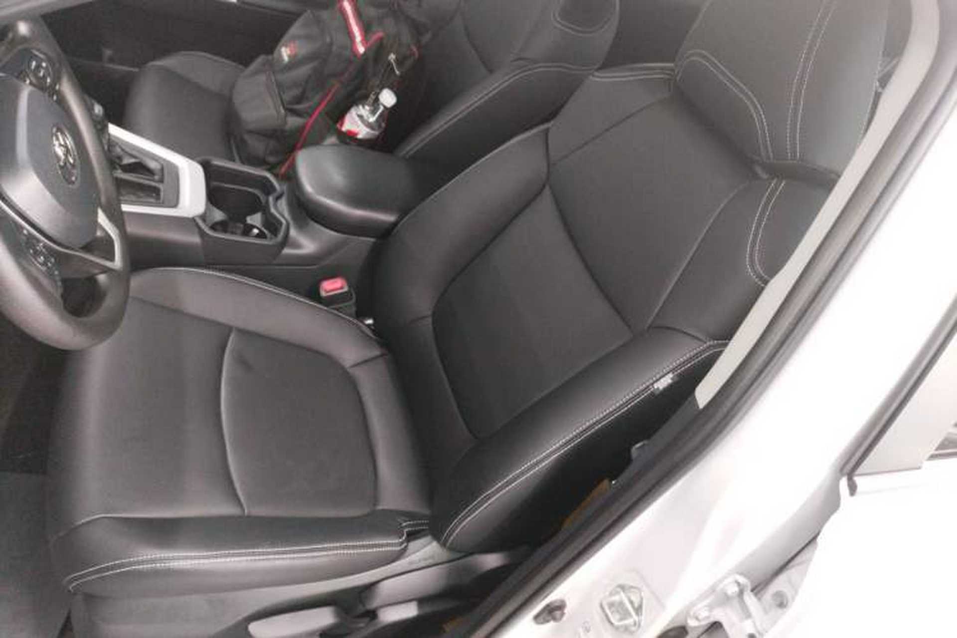 Used Toyota RAV4 2023 2.0L CVT Two-Wheel Drive Urban Edition Left Front Seat