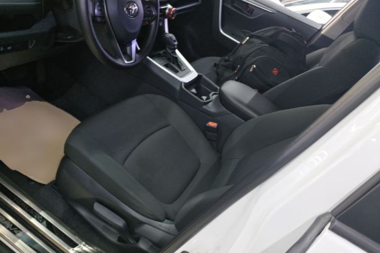Used Toyota RAV4 2023 2.0L CVT Two-Wheel Drive Urban Edition Left Front Seat