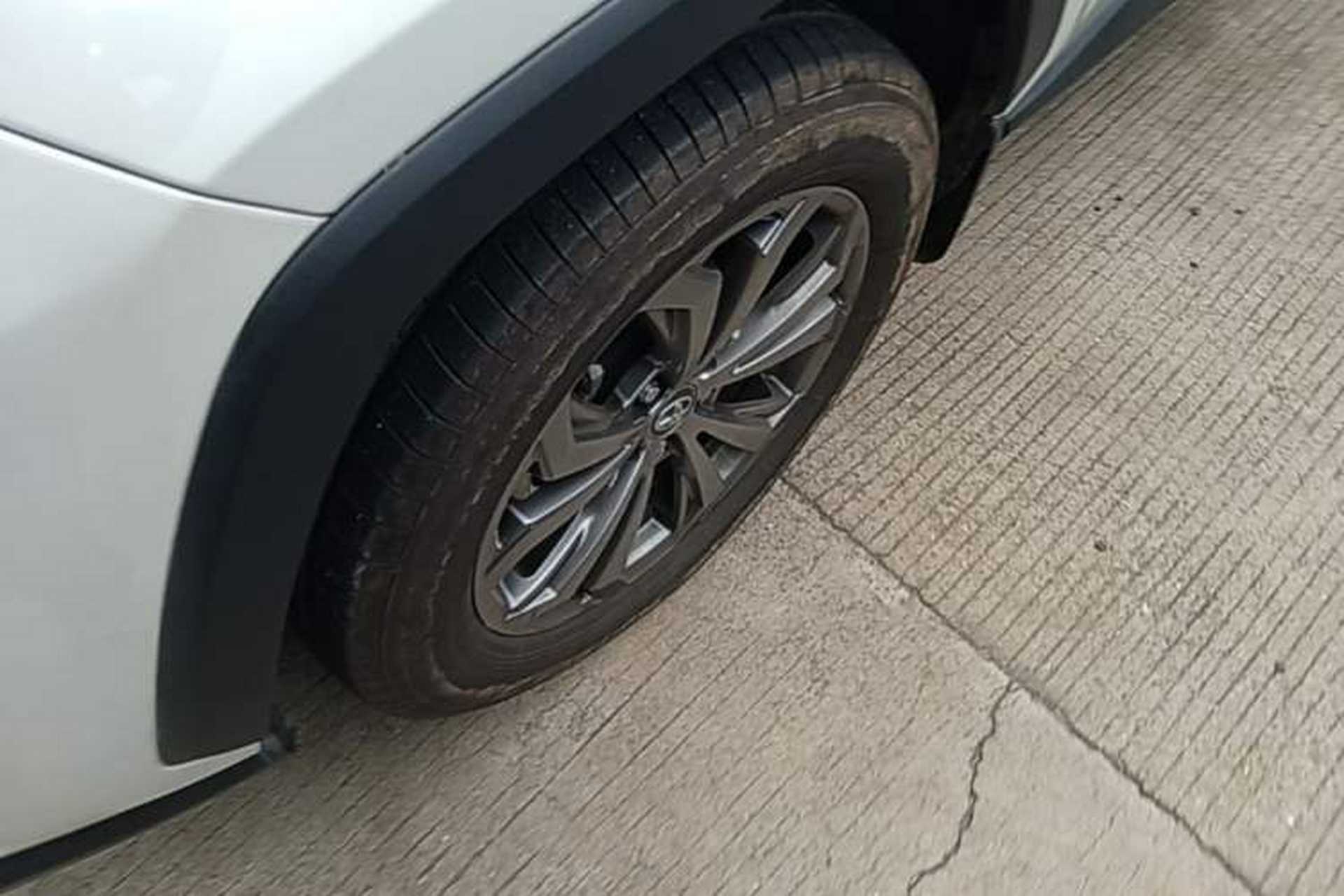 Used Toyota RAV4 2023 2.0L CVT Two-Wheel Drive Fashion Plus Edition Left Front Wheel Hub